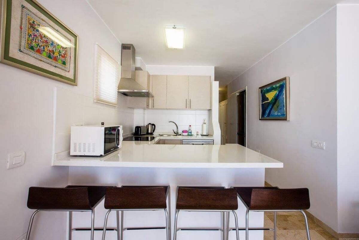 2 Bedroom Apartment For 4 People In Tenerife Costa Adeje  ภายนอก รูปภาพ